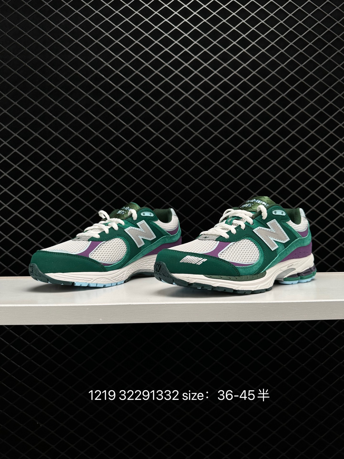 New Balance  ML2002RBA